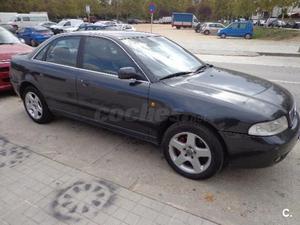 AUDI A4 2.5 TDI AVANT 5p.