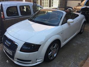 AUDI TT Roadster 1.8T 225 CV quattro 2p.