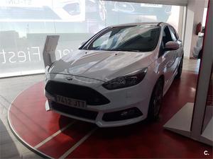 FORD Focus 2.0 EcoBoost ASS 250 ST 5p.
