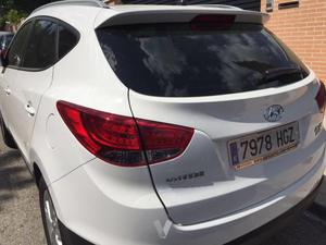 HYUNDAI ix CRDi Comfort 4x2 -12