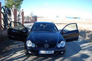 MERCEDES-BENZ Clase C C 180 K SPORTCOUPE SPORT EDITION -06