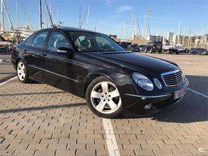 MERCEDES-BENZ Clase E E 500 AVANTGARDE AUTO 4p.