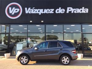 MERCEDES-BENZ Clase M ML 300 CDI 4M Blue Efficiency 5p.