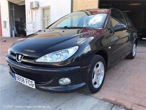 PEUGEOT 206 EN VENTA EN ALHAURíN DE LA TORRE (MáLAGA) -