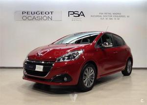 Peugeot p Allure 1.2l Puretech Eat6 81kw 110cv 5p. -17