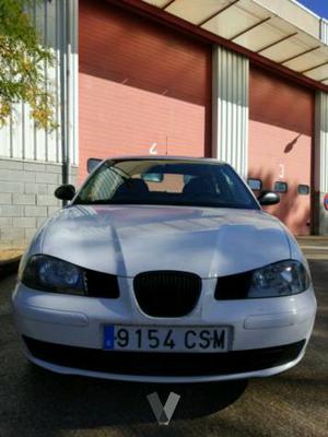 SEAT Ibiza V 75 CV SIGNA -04