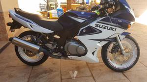 SUZUKI GS 500F (