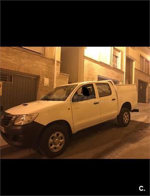 TOYOTA Hilux 2.5 D4D Doble Cabina GX 4x4 4p.