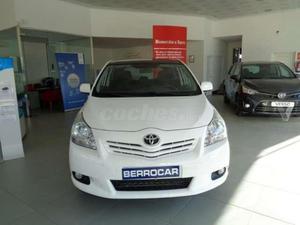 Toyota Verso 2.0 D4d Active 5pl. 5p. -12