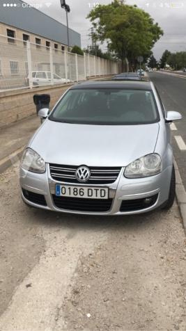 VOLKSWAGEN Jetta 2.0 TDI 140 Advance -06