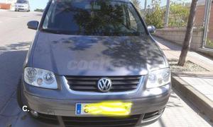 VOLKSWAGEN Touran 2.0 TDI 140 Highline 5p.