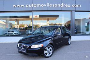 VOLVO S DRIVe Momentum 4p.