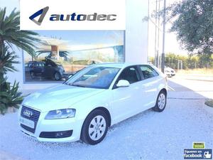 AUDI A3 1.6 TDI e 105cv Attraction 3p.