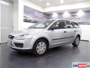 Ford focus 1.6 ambiente '05 de segunda mano