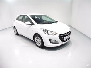 HYUNDAI i Essence 5p.