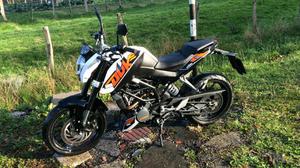 KTM 125 Duke -16