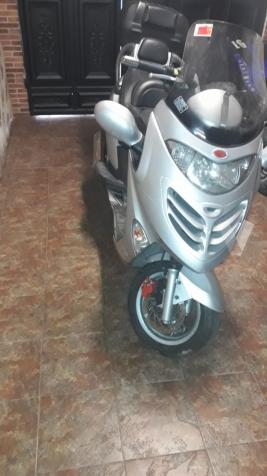 KYMCO Super Dink 125i (modelo actual) -05