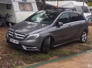 MERCEDES-BENZ Clase B B 180 CDI Aut. Sport 5p.