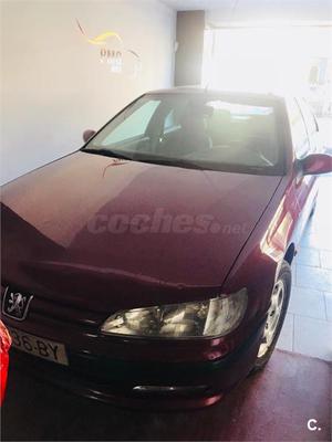 PEUGEOT 406 STDT 2.1 4p.