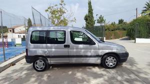 PEUGEOT Partner COMBIESPACE 1.9D -99