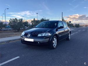 RENAULT Megane SEDAN PACK AUTHENTIQUE 1.5DCI80 4p.