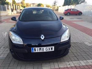 RENAULT Mégane Dynamique dCi 105 eco2 -10