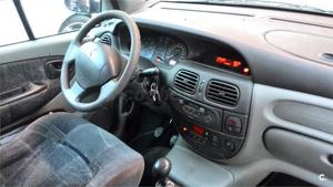 RENAULT Mégane SCENIC RXE 1.9DCI 5p.