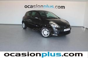 Renault Clio Confort Dynamique v 3p. -06