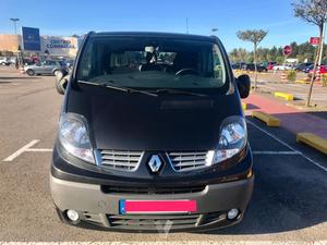 Renault Trafic Black Edition