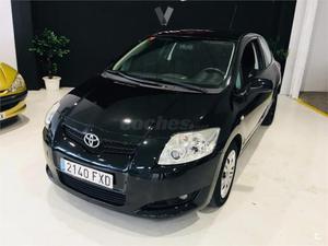 Toyota Auris 1.4 Vvti Auris 3p. -07