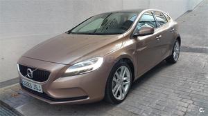 VOLVO V D3 Momentum 5p.