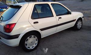 FORD Fiesta 1.3 Trend -02