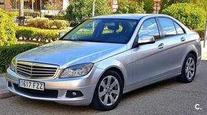 MERCEDES-BENZ Clase C C 220 CDI CLASSIC 4p.