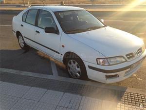 NISSAN Primera 1.6 SLX 5p.