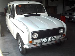 Renault R4