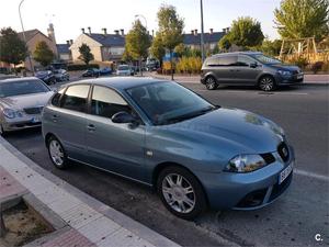 SEAT Ibiza v 75cv Reference Automatico 5p.