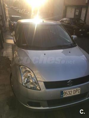 SUZUKI Swift 1.3 GL 3p 3p.