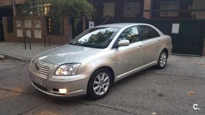 TOYOTA Avensis 2.0 D4D EXECUTIVE 4p.