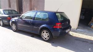 VOLKSWAGEN Golf 1.9 TDi Advance 100CV 3p.