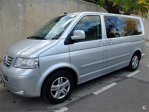 VOLKSWAGEN Multivan 2.5TDI 174CV TIPTRONIC HIGHLINE 5p.