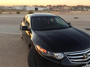 HONDA Accord 2.0 iVTEC Executive 4p.