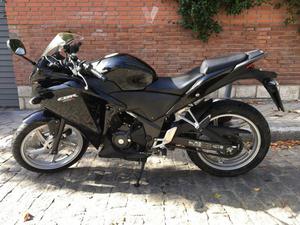 HONDA CBR 250R (modelo actual) -12