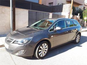 OPEL Astra 1.7 CDTi 125 CV Cosmo ST 5p.