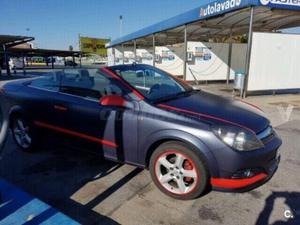 Opel Astra Twin Top v Cosmo 2p. -07