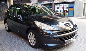 PEUGEOT v XLine 5p.