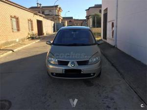 Renault Grand Scénic Luxe Privilege 1.9dci 5p. -05