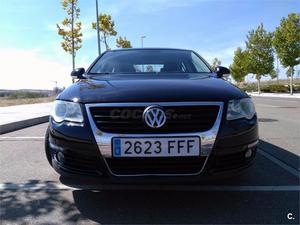 VOLKSWAGEN Passat 2.0 TDI 140cv Advance 4p.