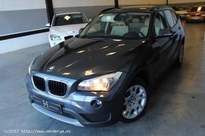 BMW X1 SDRIVE18D, 143CV, 5P DEL  - PINTO - PINTO -