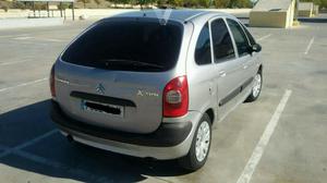 CITROEN Xsara Picasso 2.0 HDI -01