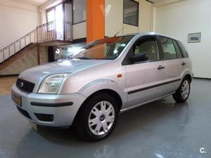 Ford Fusion v Trend 5p. -03